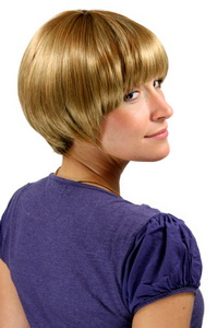 Pagenkopf Perücke von WIG ME UP Perücke mit blonde Kurzhaar Frisur im Pagenschnitt