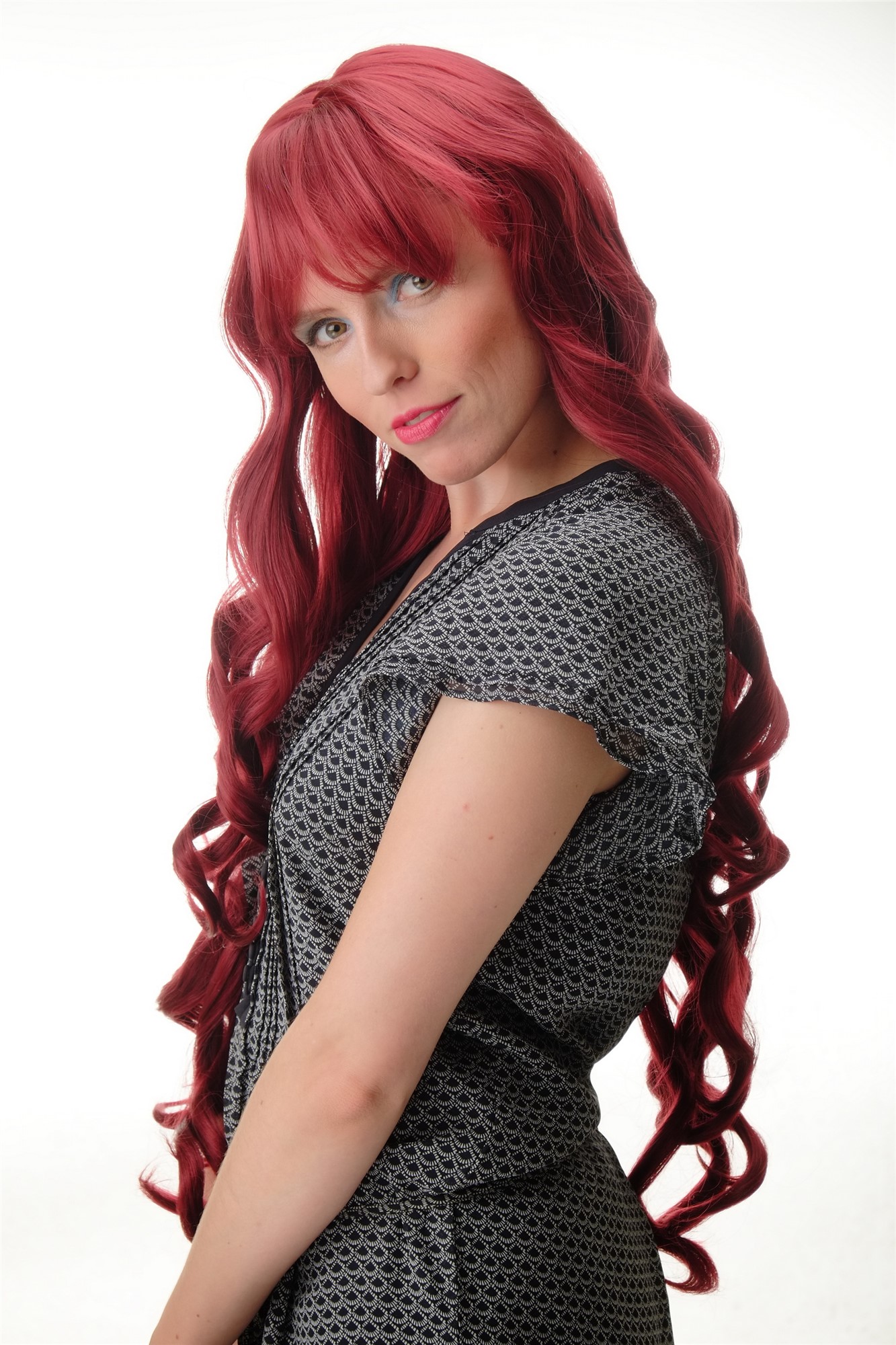 hochwertige Qualitätsperücken, Damenperücke Locken sehr lang Pony granatrot GFW501L-39, Ansicht 3, WIG ME UP: Ihr Perücken Online Shop lockige Tressen-Perücke mit Kopfhaut-Imitat Rot lange Haare für Damen
