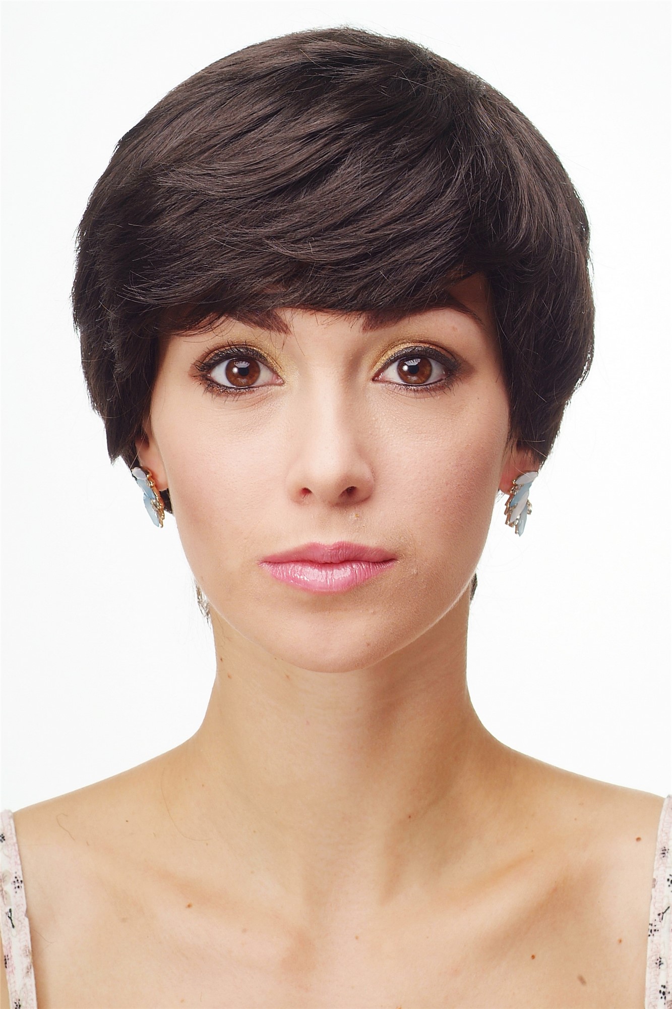 hochwertige Qualitätsperücken, Damenperücke kurz Scheitel Dunkelbraun Modell: KIT, Ansicht 2, WIG ME UP: Ihr Perücken Online Shop glatte Tressen-Perücke Braun kurze Haare für Damen