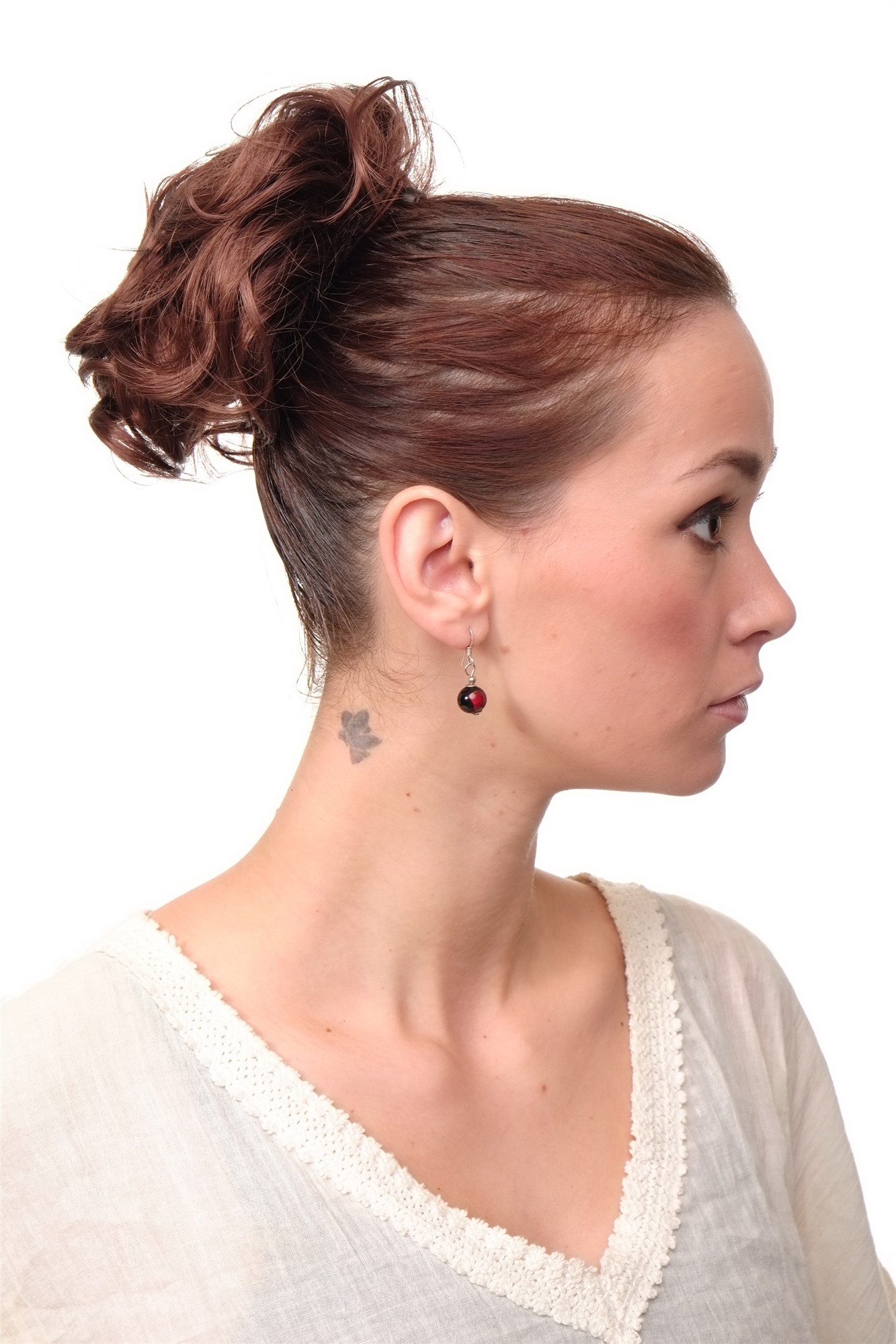 Dutt Haarknoten 60er lockig rotbraun Modell: NHA-004A, Ansicht 3, WIG ME UP: Ihr Perücken Online Shop lockiger Dutt Haarteil Mahagonibraun